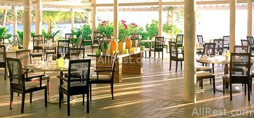 Carlisle Bay 31